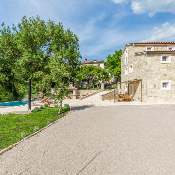 Casa di nonno Giovanni, Casa di nonno Giovanni Buzet