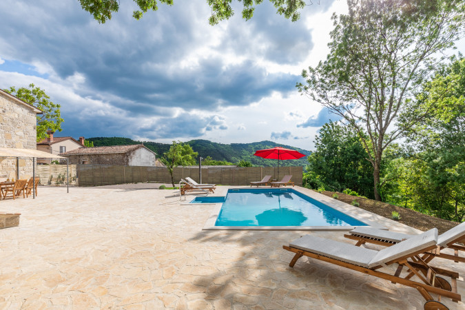Autentico esterno istriano, Casa di nonno Giovanni Buzet